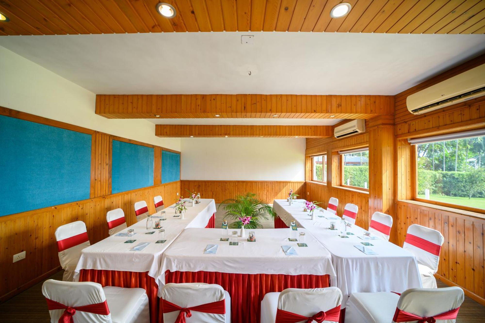 מלון Sinclairs Retreat Dooars, Chālsa מראה חיצוני תמונה