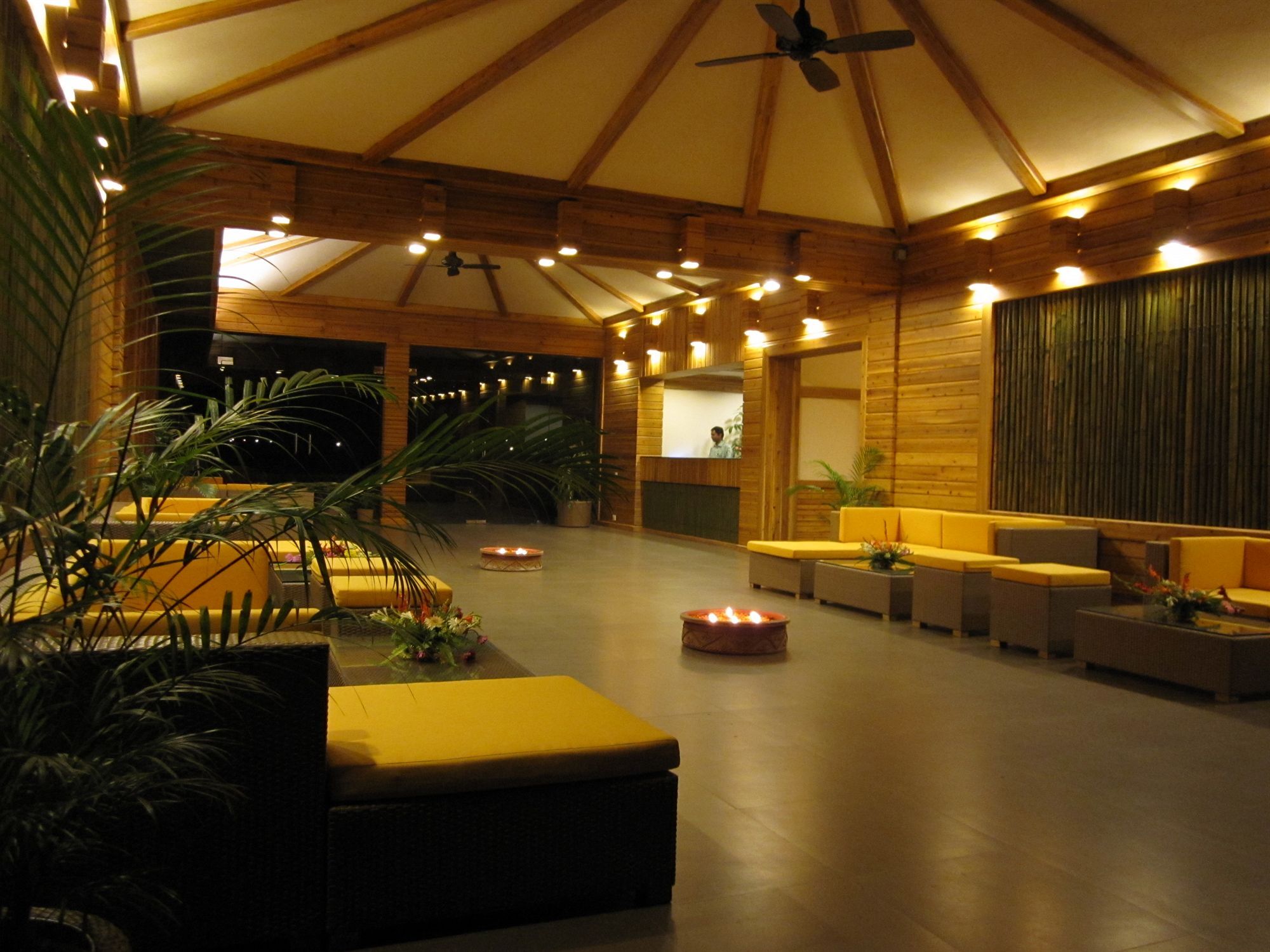 מלון Sinclairs Retreat Dooars, Chālsa מראה חיצוני תמונה